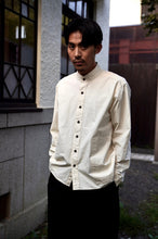 画像をギャラリービューアに読み込む, TAKAMINE ワークシャツ バンドカラー コットンシルクネップ(オフWHITE)
