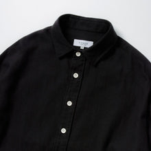 画像をギャラリービューアに読み込む, KAMIKOCHI ショート丈 レギュラーカラー 袖リブ 綿麻ウール(BLACK)