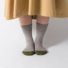 画像をギャラリービューアに読み込む, KÖGEN 靴下 白樺モデル