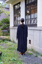画像をギャラリービューアに読み込む, TOGAKUSHI 綿和紙 シャツワンピース（women&#39;s）[BLACK]
