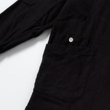 画像をギャラリービューアに読み込む, KAMIKOCHI  ショート丈 レギュラーカラー 袖リブ 綿麻ウール（BLACK）
